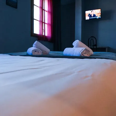 Du Vieux Pont Hotel Mazères